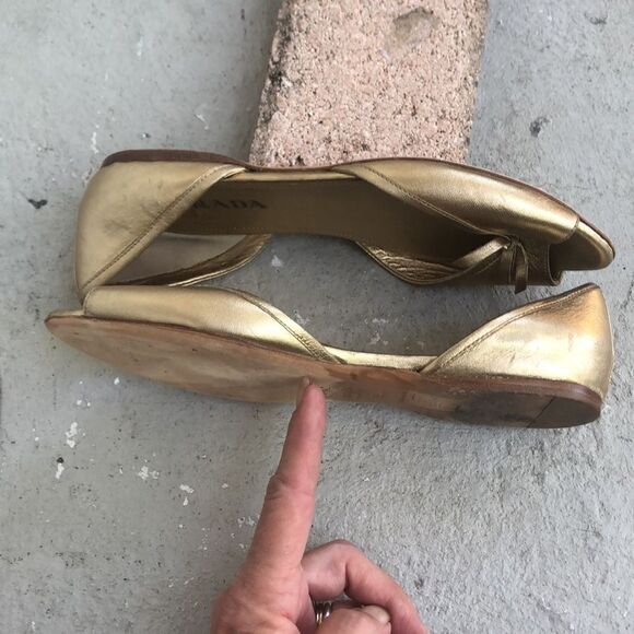 Prada flats  - Picture 2 of 9